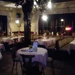 旅馆 赫尔曼餐厅酒店 *