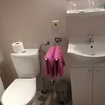 赫尔曼餐厅酒店 *