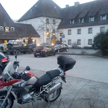 Hotel-restaurant Hellmann Albergue *